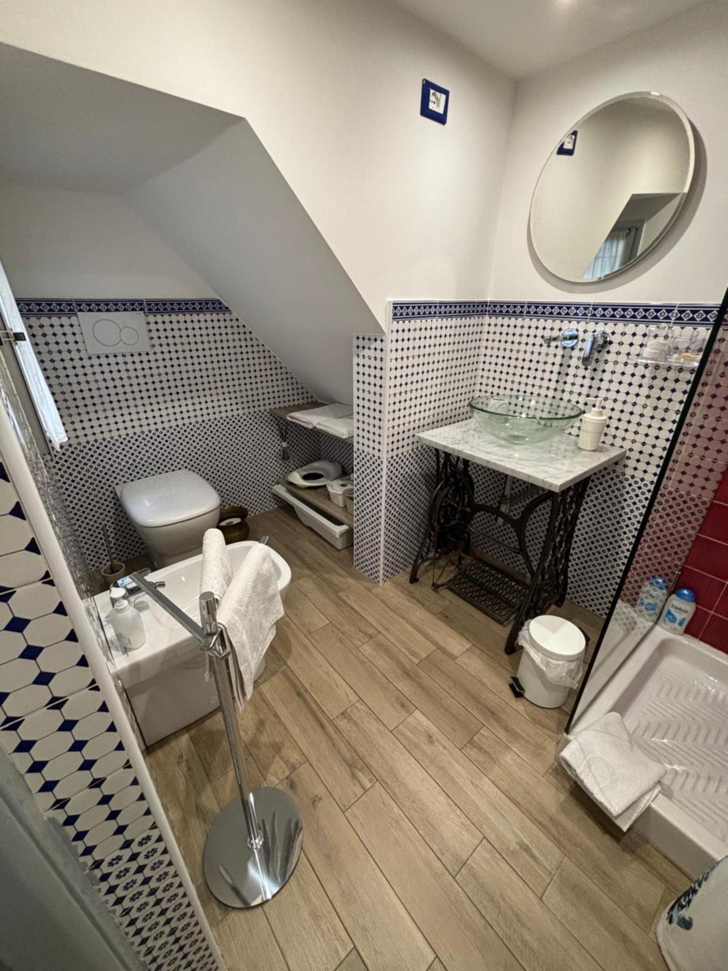 Ferienwohnung Trentapassidairolli Genua Exterior foto